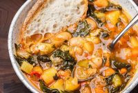 Hearty Vegetable Minestrone