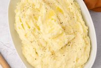 Velvety Sour Cream Potatoes