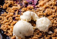 Sun-Kissed Peach and Blueberry Crumble