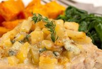 Pan-Seared Pork Chops with Caramelized Pears