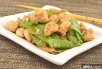 Asian Ginger Chicken with Crisp Snow Peas