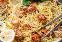 Pan Seared Scallops with Lemon Garlic Pasta