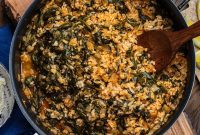 Spanakorizo: Effortless One-Pot Greek Rice