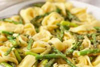 Savory Tortellini with Roasted Asparagus