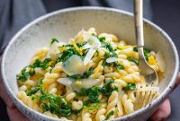 Bright Lemon Arugula Pasta