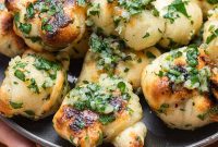 Signature New York Garlic Knots
