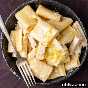 Creamy lemon chicken pasta featured image.