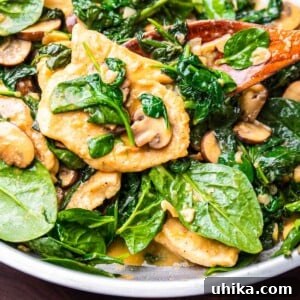 Spinach mushroom chicken featured image.