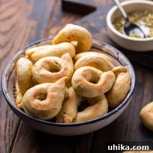Taralli recipe featured image.