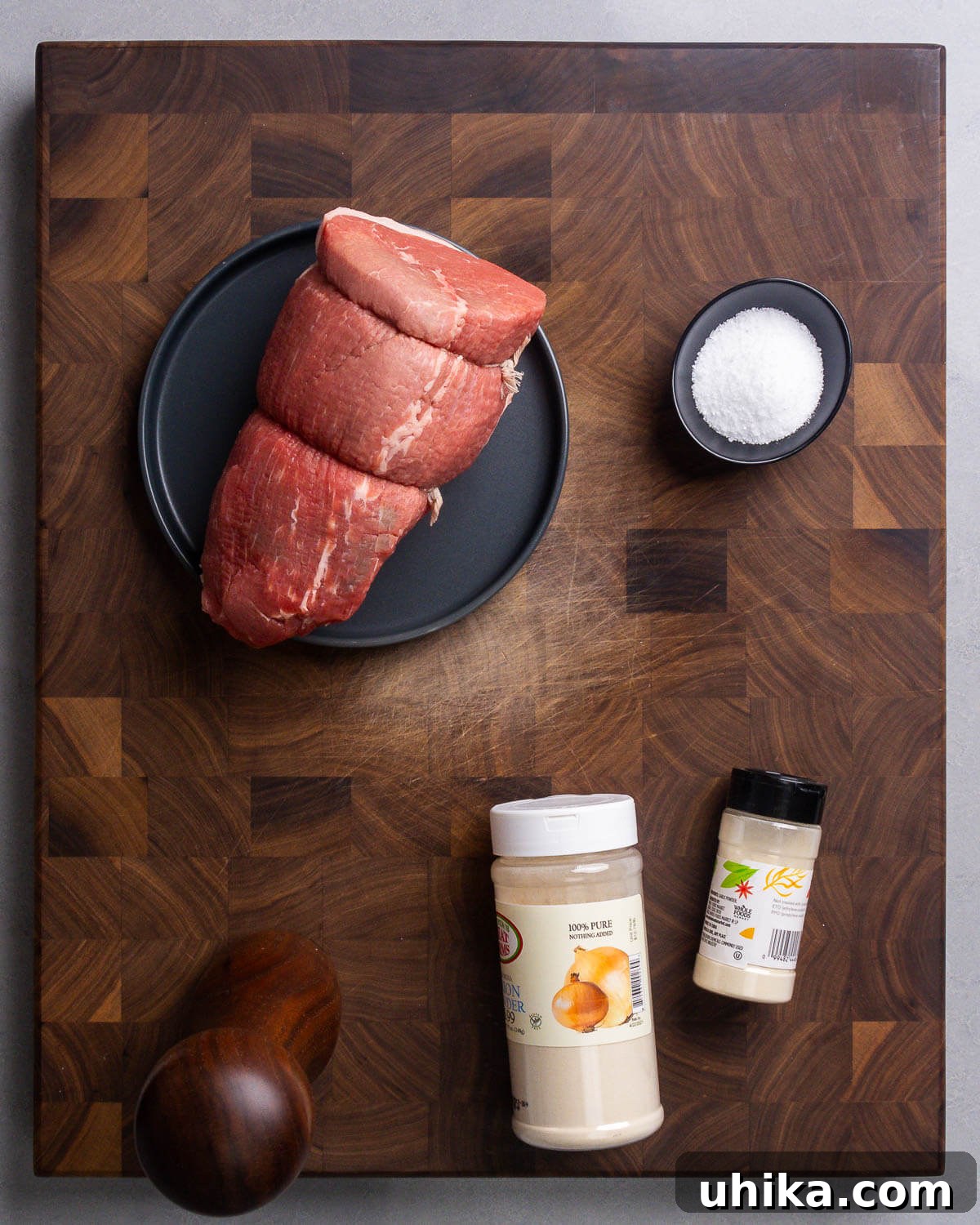 Gourmet Deli Roast Beef 3 Ingredients for deli roast beef including eye of round roast, salt, pepper, garlic powder, and onion powder.