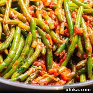 Tender Green Beans Simmered in Rich Tomato Sauce 9 Green beans with tomato sauce featured image.